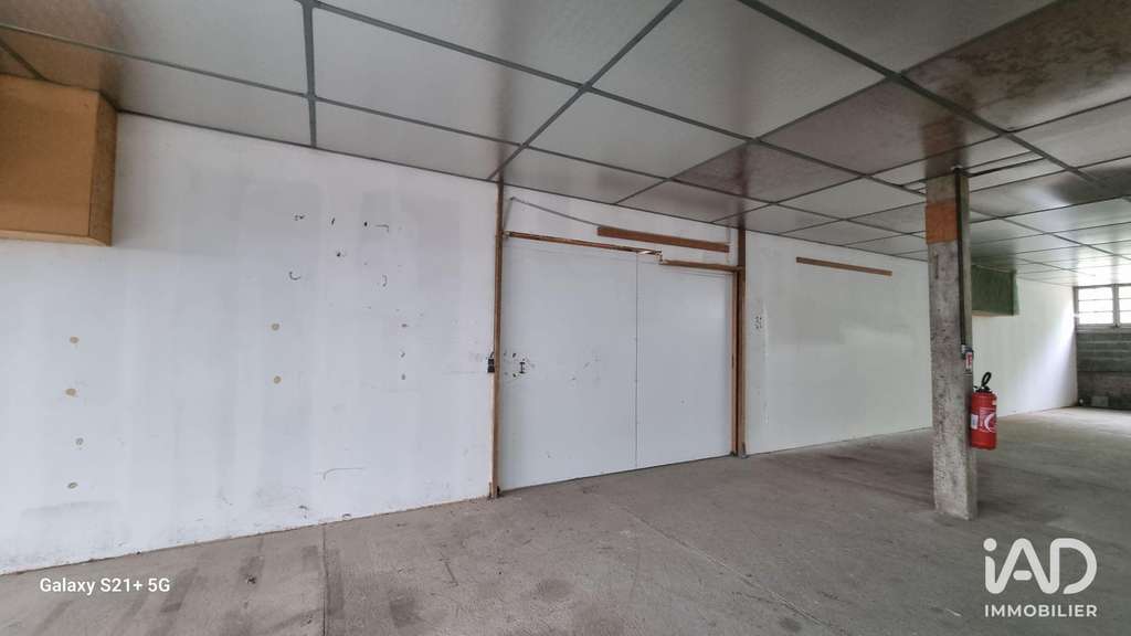 A louer local professionnel de 430m² à Gondreville