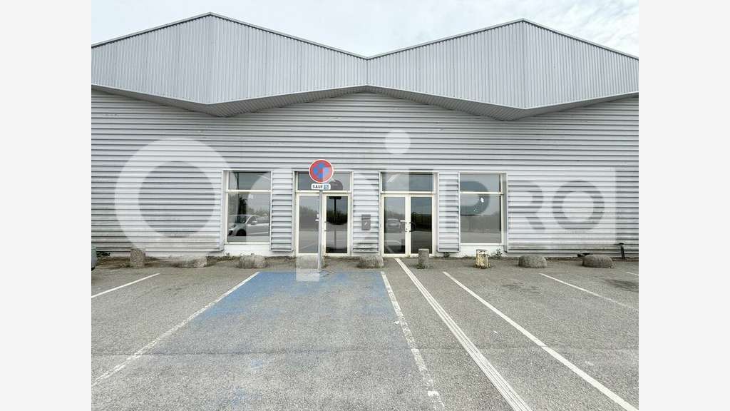 A louer cellule 1145m² Retail Park de Gonfreville