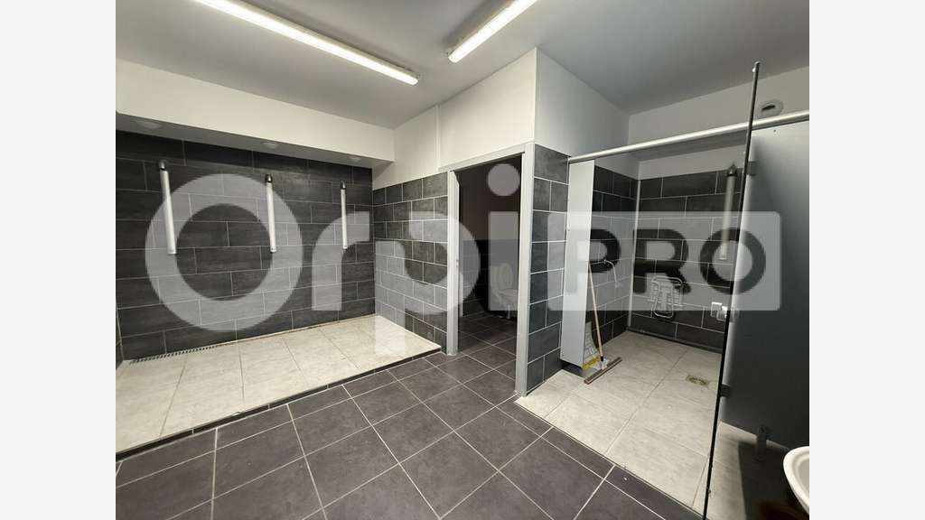 A louer cellule 1145m² Retail Park de Gonfreville