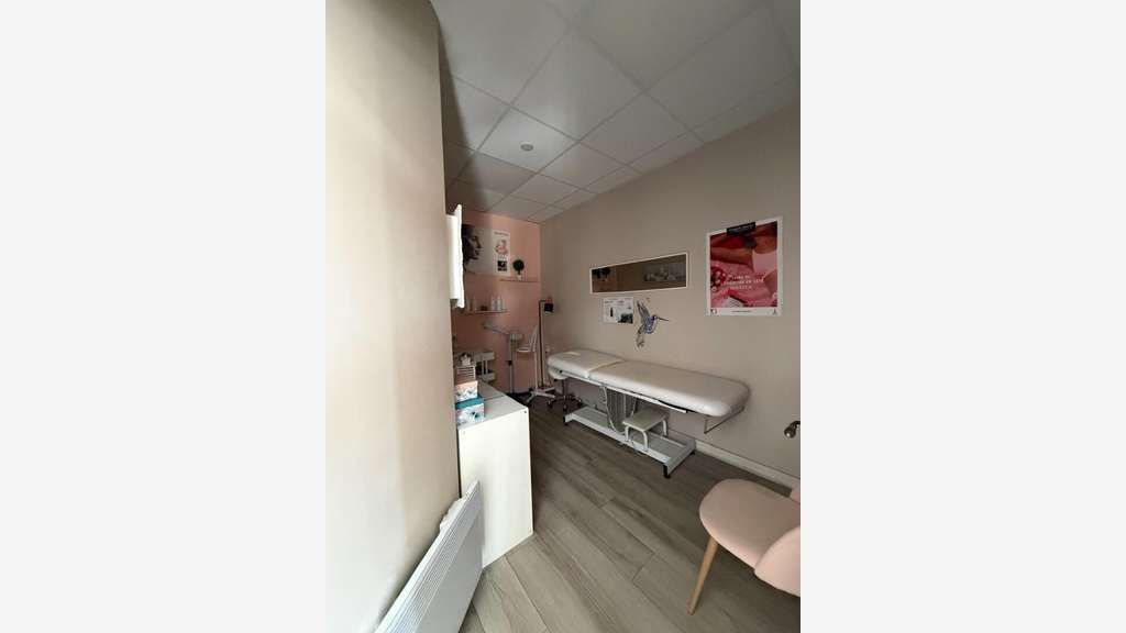 A louer local commercial 48m² à Gournay sur Marne
