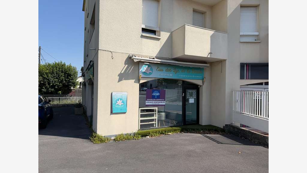 A louer local commercial 48m² à Gournay sur Marne