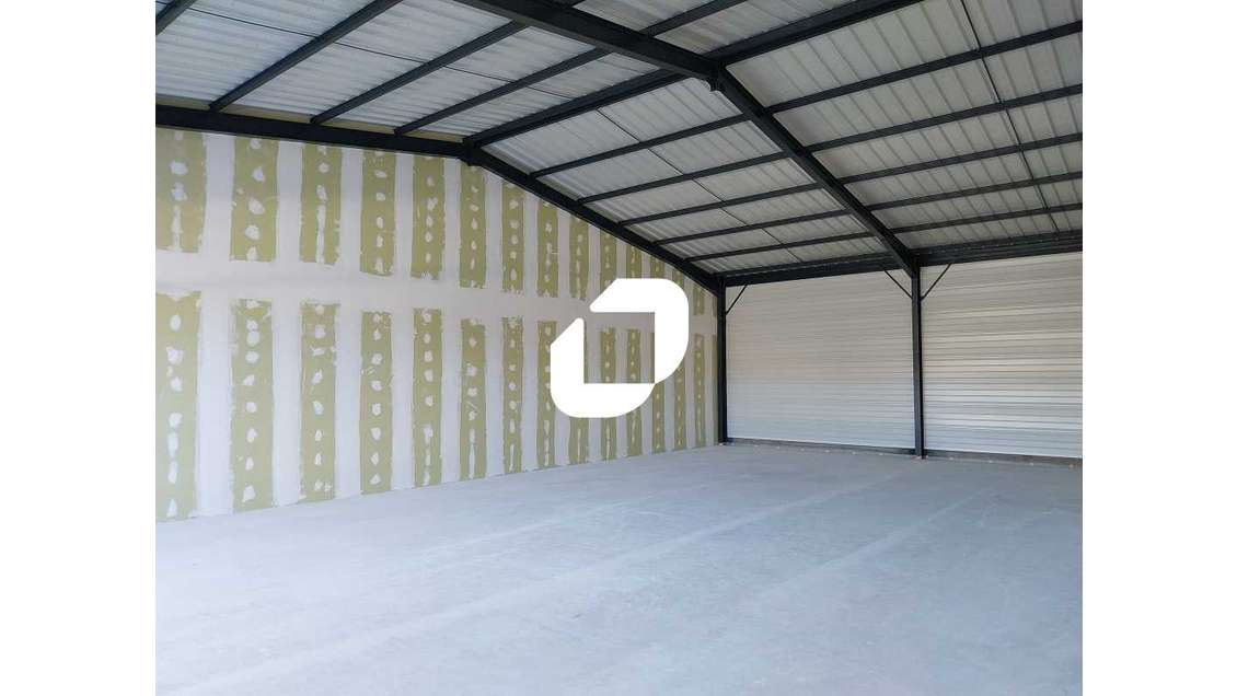 A louer Local commercial 167m² Grabels