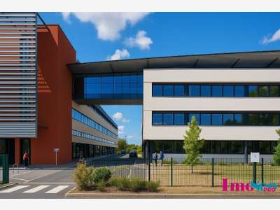 Bureaux 2500m² PMR / ERP à louer à Gradignan