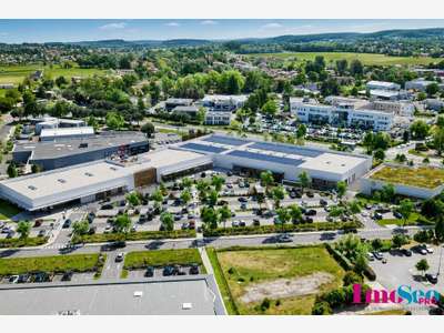 Local commercial de 688m² à louer à Gradignan