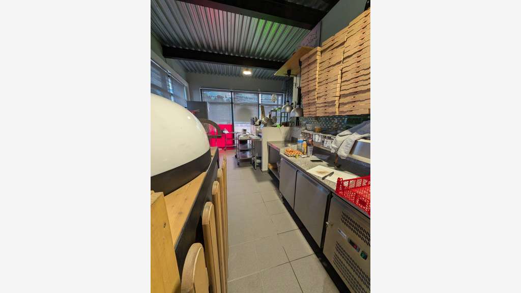 Loue cellule commerciale de 75m² à Grand-Champ