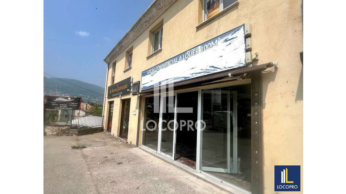 Loue local commercial 100m² axe principal à Grasse