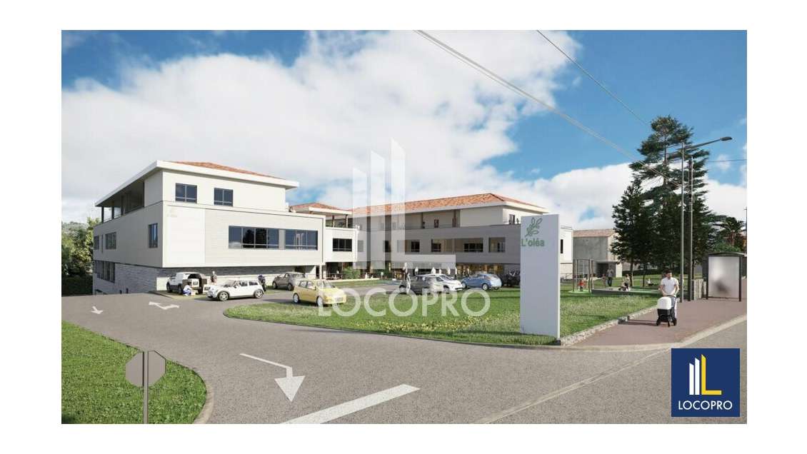 À louer en BEFA, locaux commerciaux à Grasse