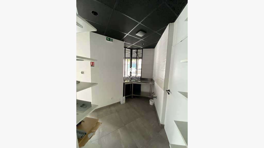 A louer, local 55m² à Grenoble quartier Ampère