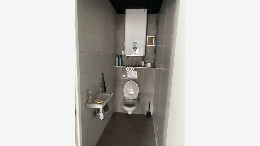 A louer, local 55m² à Grenoble quartier Ampère