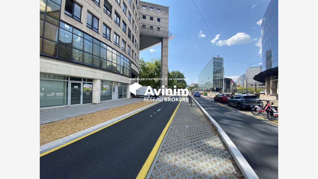 Bureaux 101m² à louer Grenoble Europole / Gare