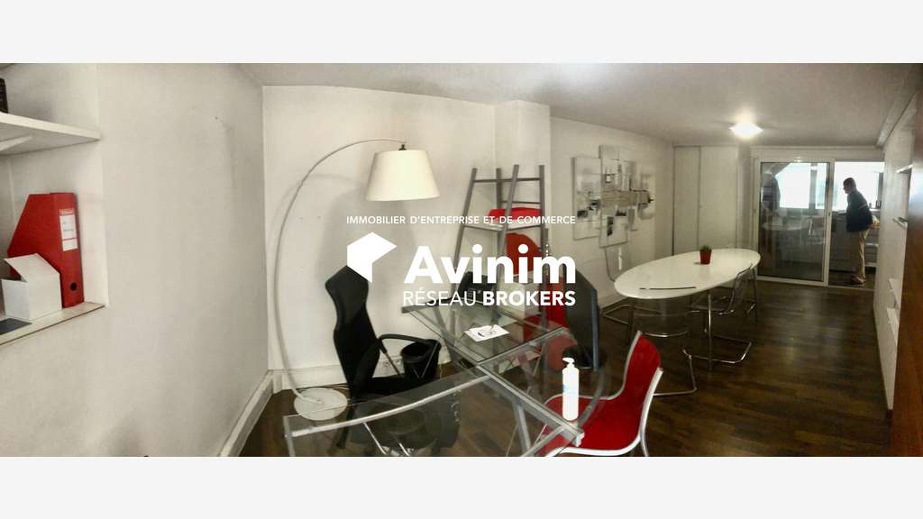 A louer bureaux commerciaux meublés 103m² Grenoble