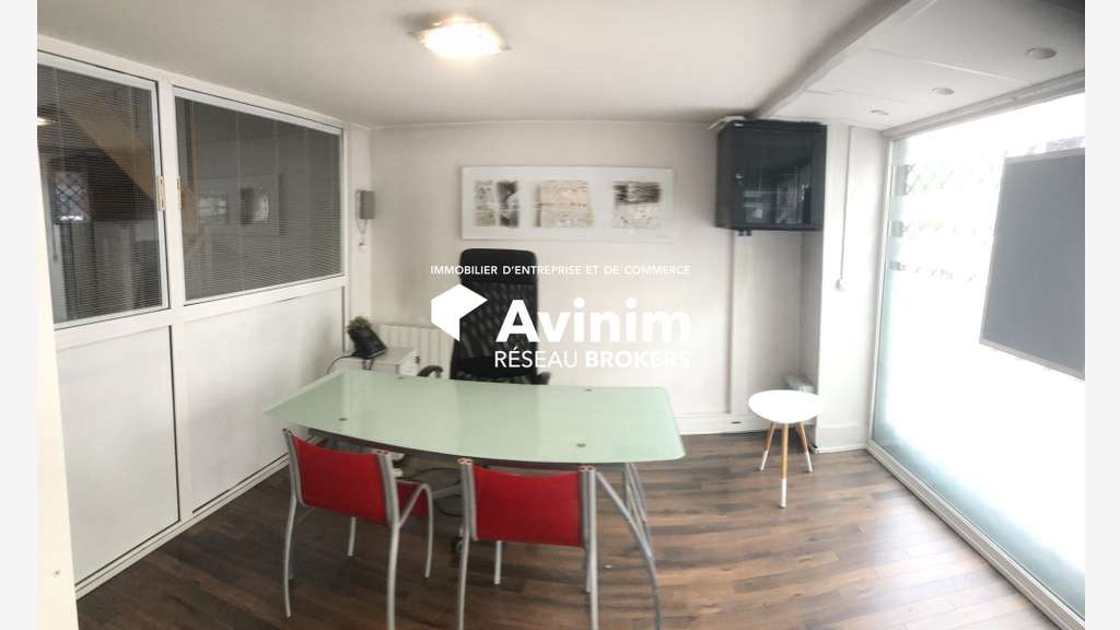 A louer bureaux commerciaux meublés 103m² Grenoble