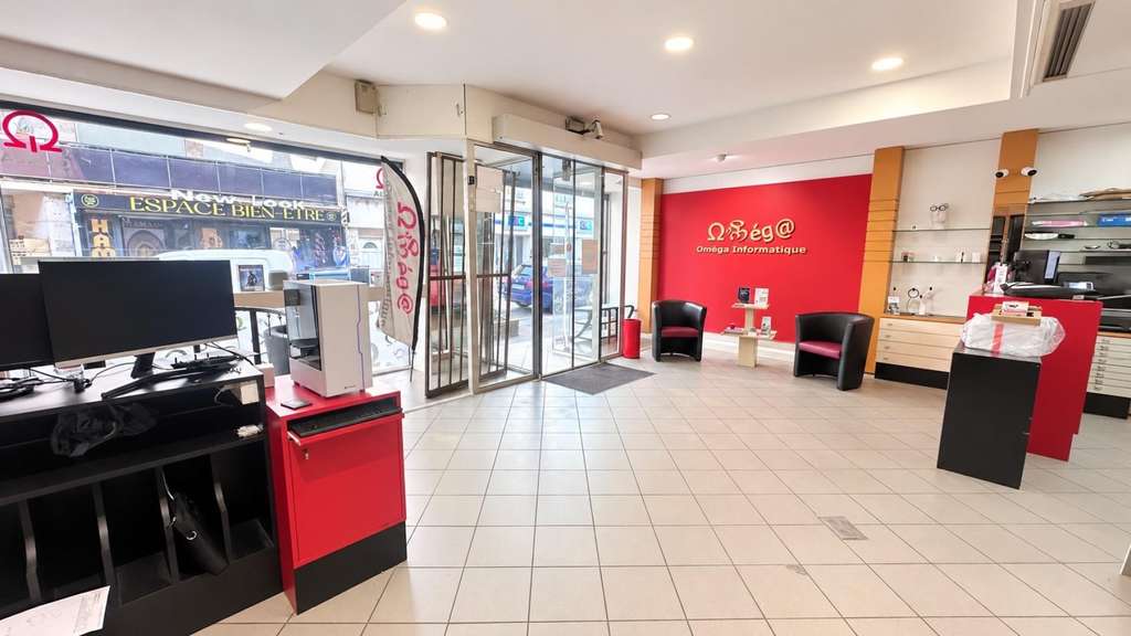Pont-de-Chéruy Centre, local commercial 100 m²