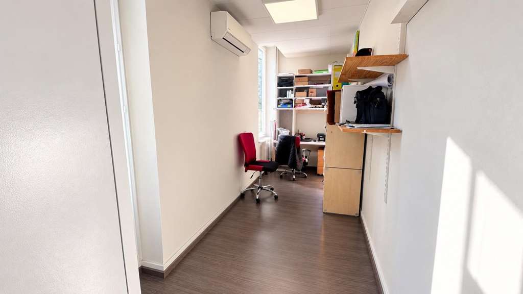 Pont-de-Chéruy Centre, local commercial 100 m²