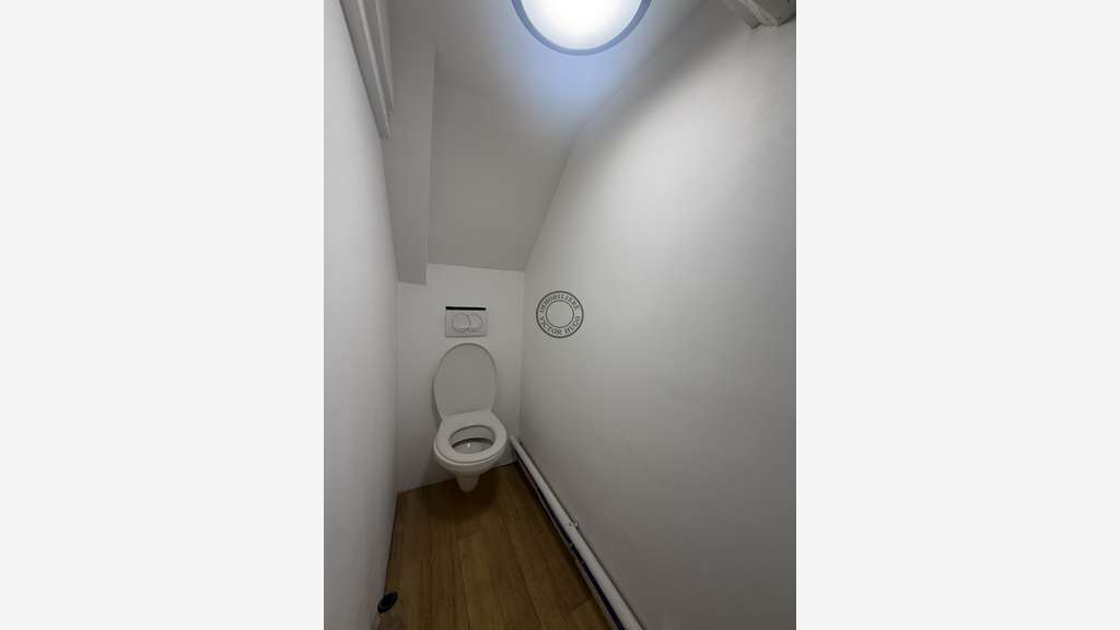 Local Commercial 42 m²