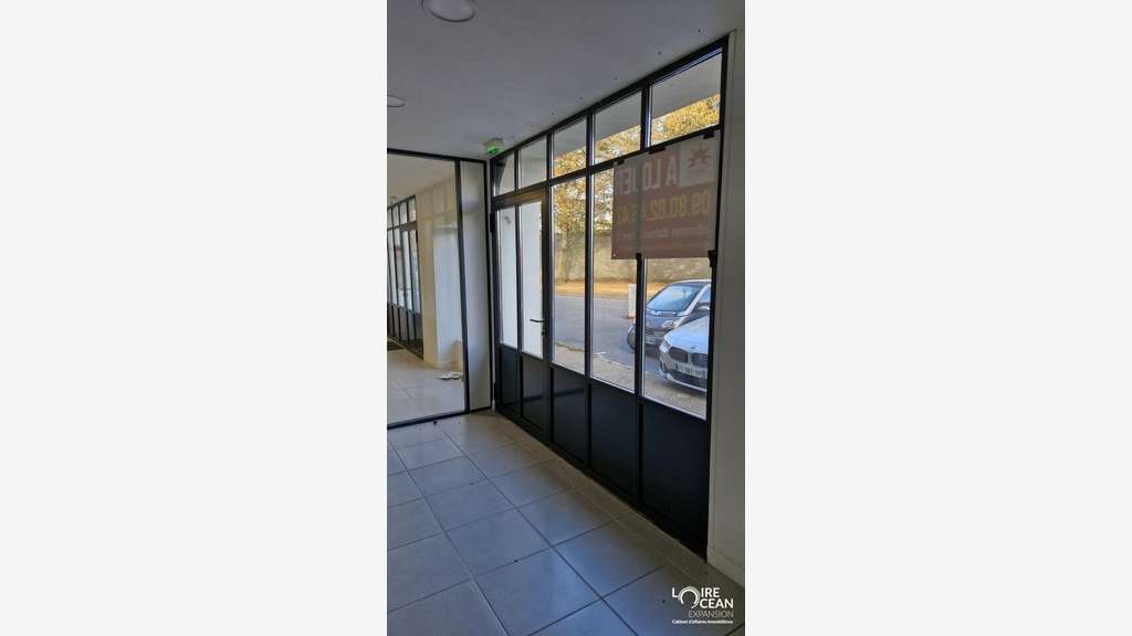 Local commercial 87m² à louer à Guérande