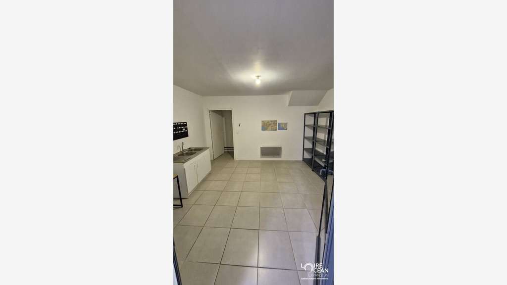 Local commercial 87m² à louer à Guérande