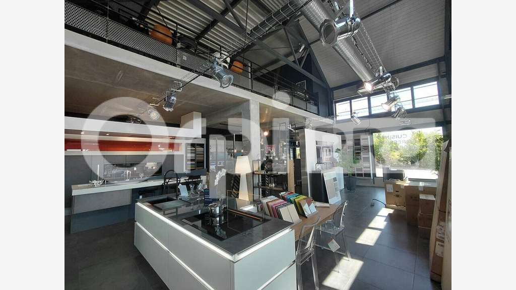 A Louer - Local Commercial - Guérande