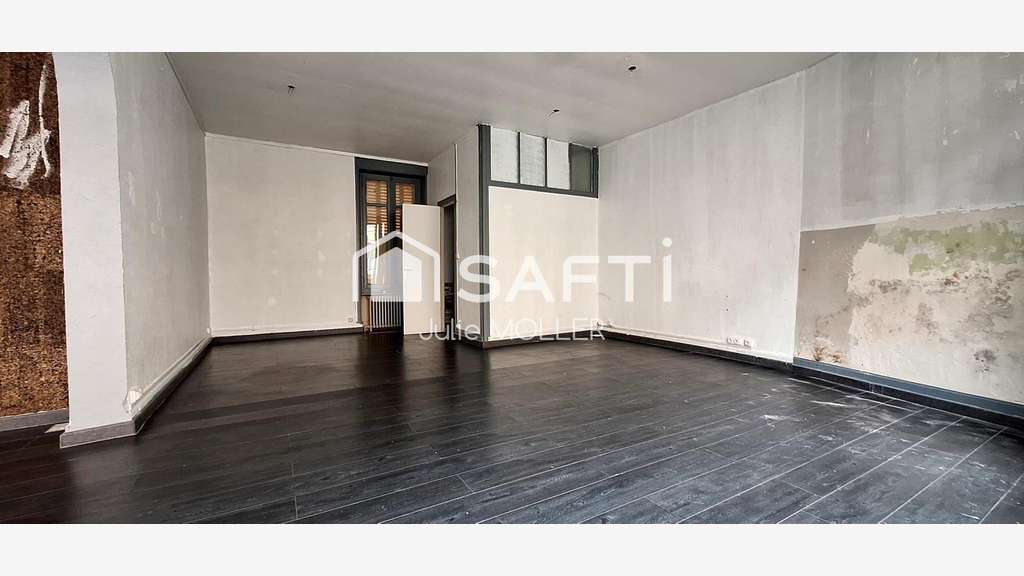 A louer local commercial 75m² proche lycée Bourdan