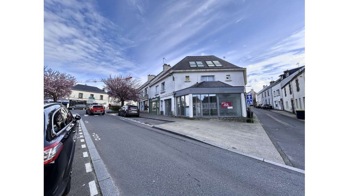 Local commercial au centre de Guidel