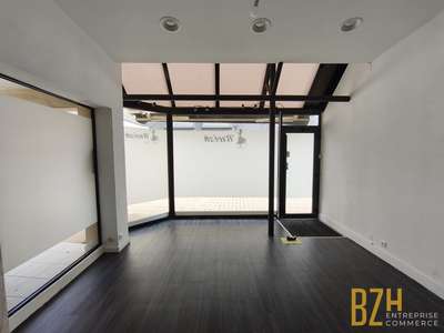 A LOUER - LOCAL COMMERCIAL 68 m² - GUIDEL