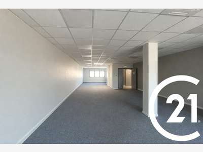 A louer bureaux 111m² R+1 à Guilherand-Granges