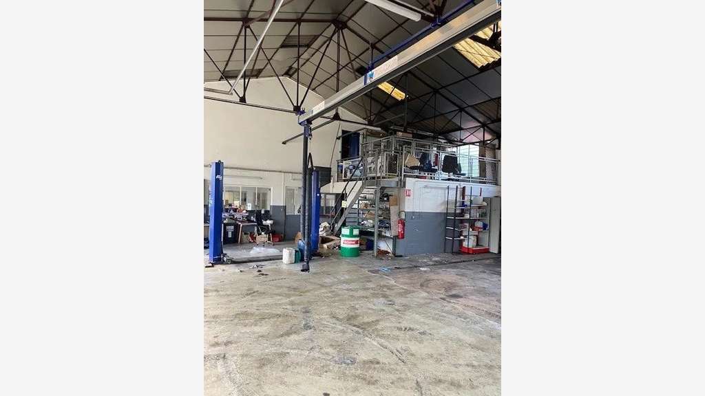 Location local commercial de 1230m² à Haguenau