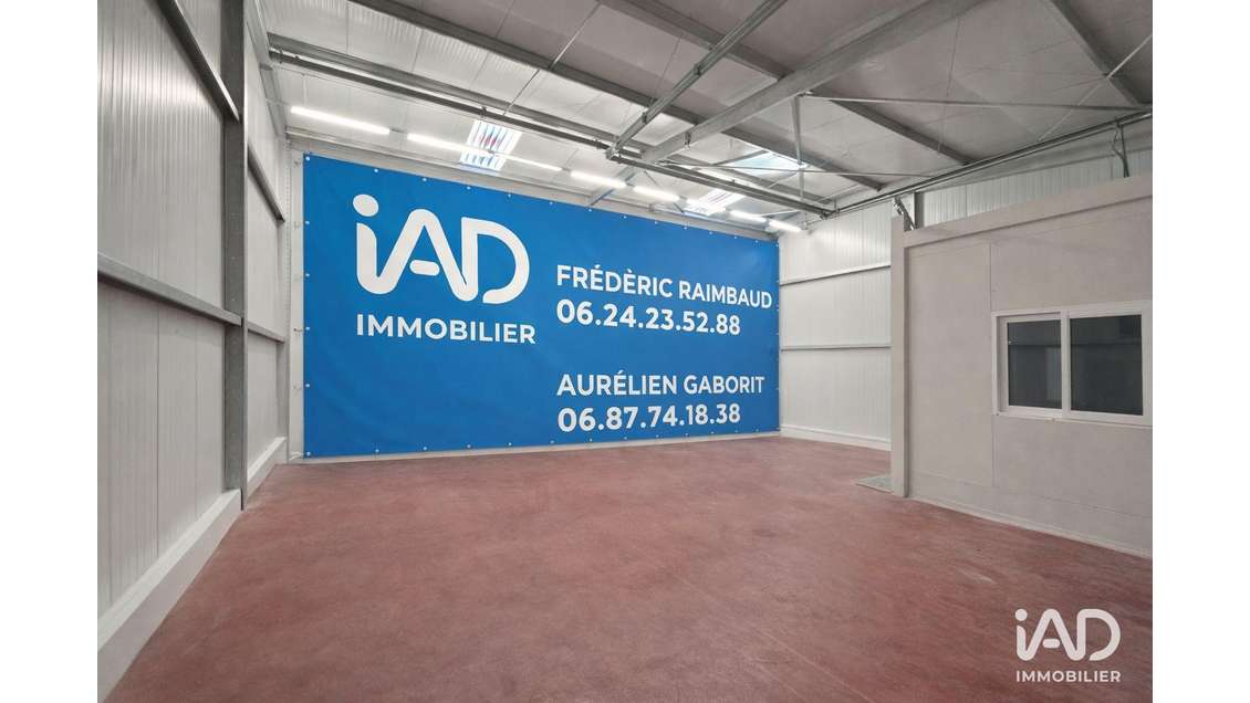 Local commercial à Haute-Goulaine