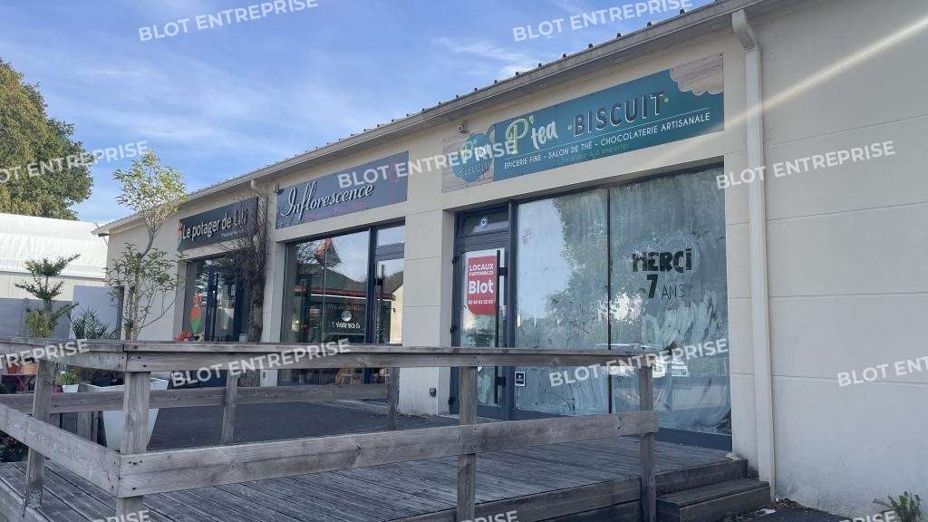 A louer locaux commerciaux de 78m² à Herbignac
