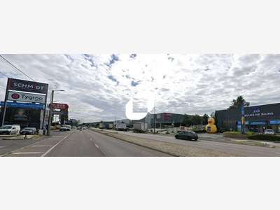 A louer Local commercial 1500m² Herblay