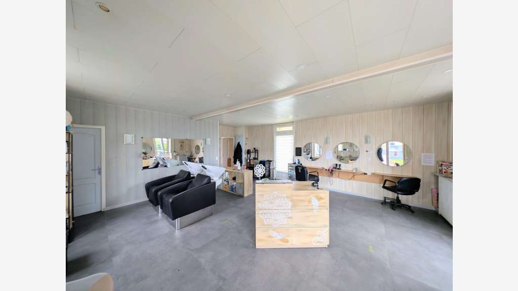 A louer local commercial 63m² d'Huison Longueville