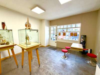 Location Locaux commerciaux - Boutiques à Hyères