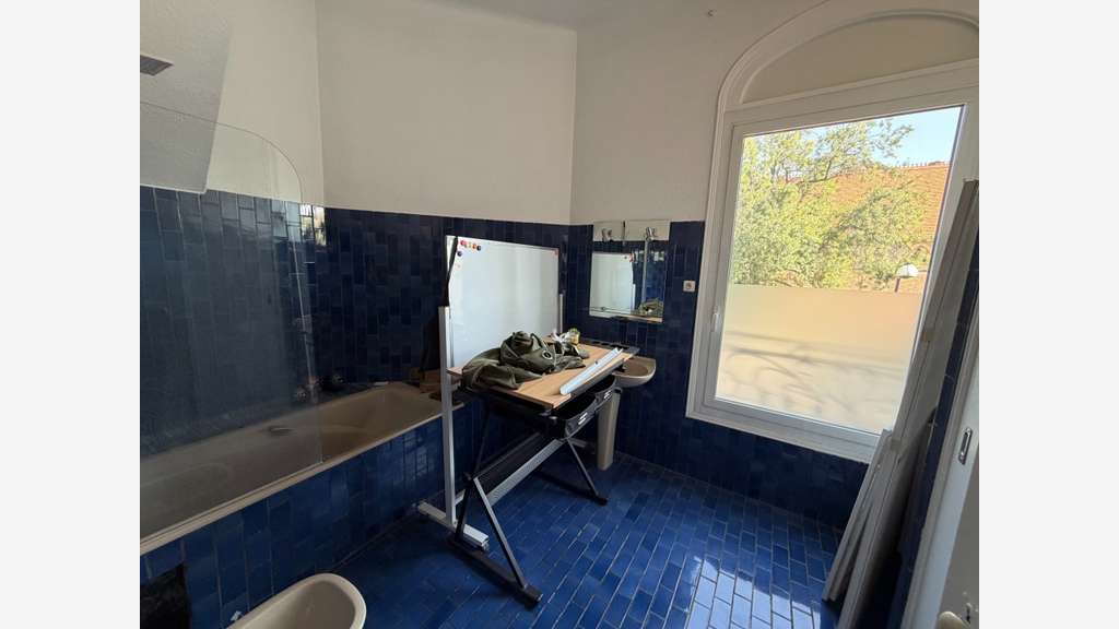 BUREAUX DE 250 M²