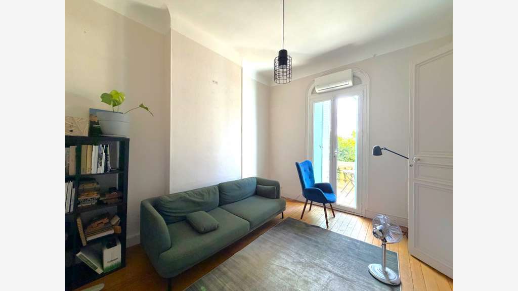 BUREAUX DE 250 M²