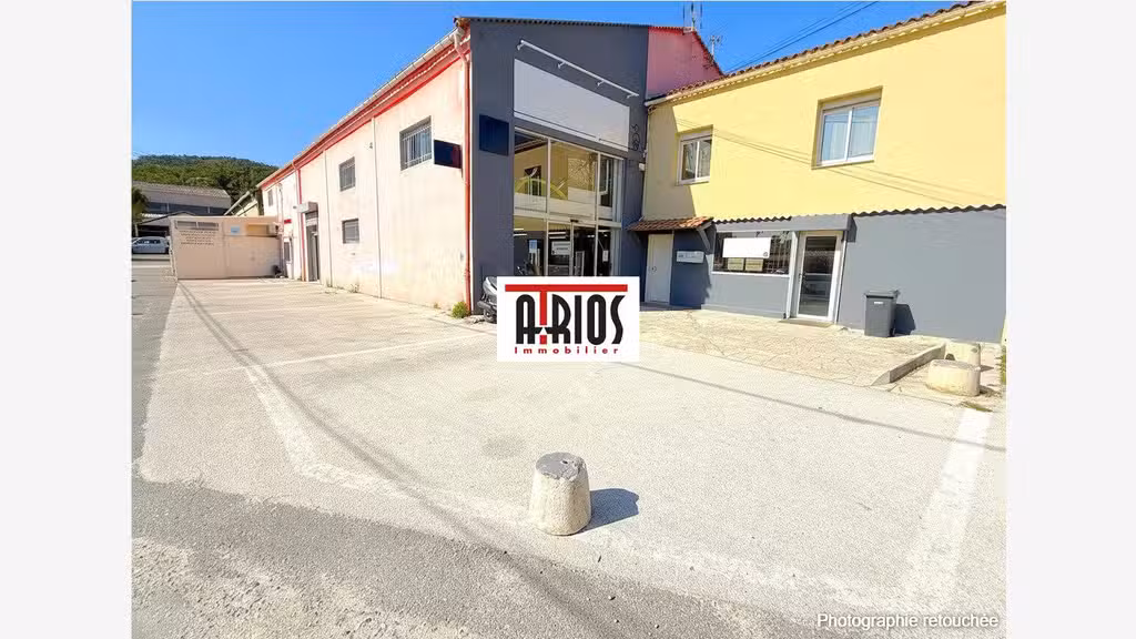 A louer local commercial 840m² za St Martin Hyères