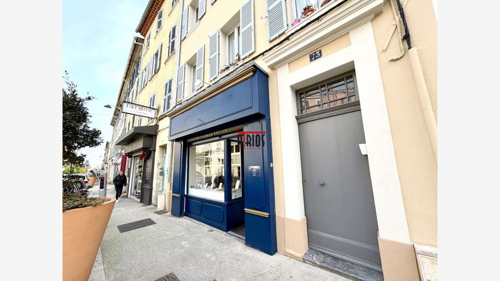 LOCAL COMMERCIAL 60m²