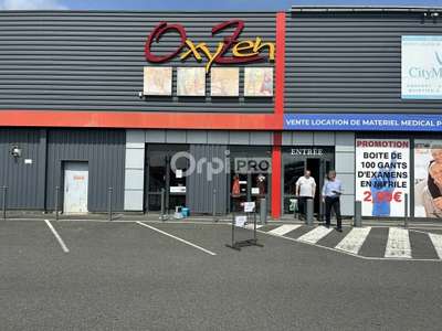 Location Locaux commerciaux - Boutiques à Ibos