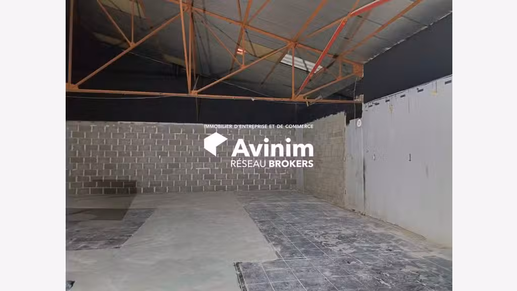 Immobilier Professionnel à louer Ibos