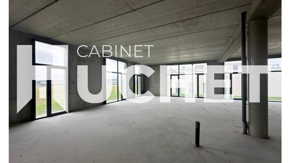 A louer local commercial 220m² à Caen Sud