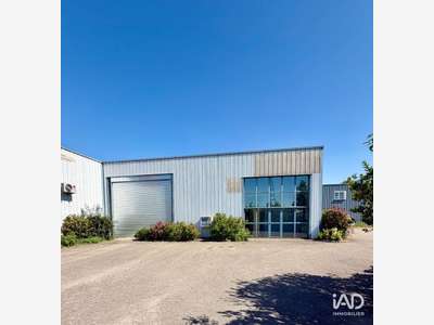 A louer local 200m² empl premium à Ingré