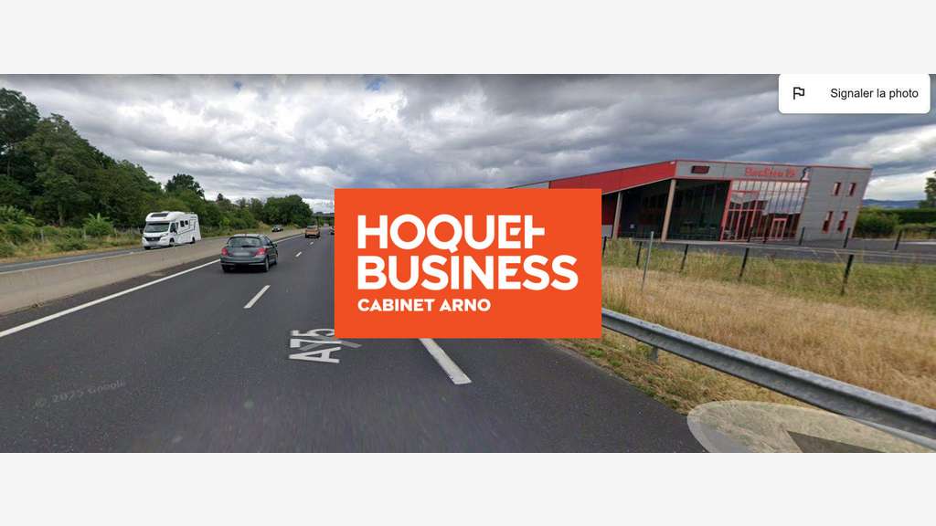 A louer showroom 238m² + bureaux 178m² à Issoire