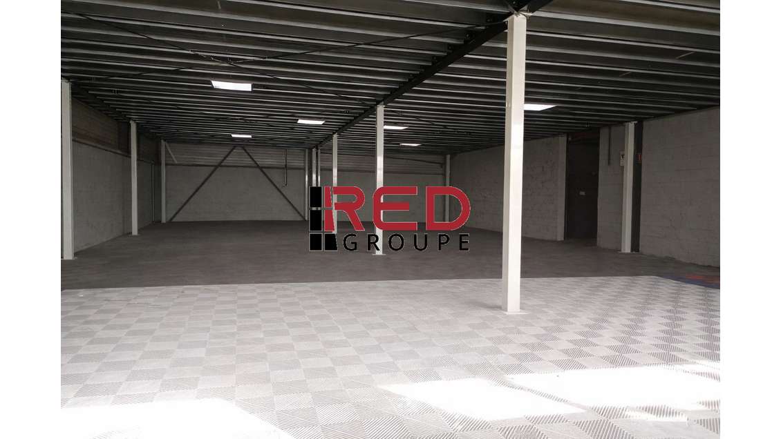 LOCAL D’ACTIVITÉ – EMPLACEMENT N°1 – FORTE VISIBIL