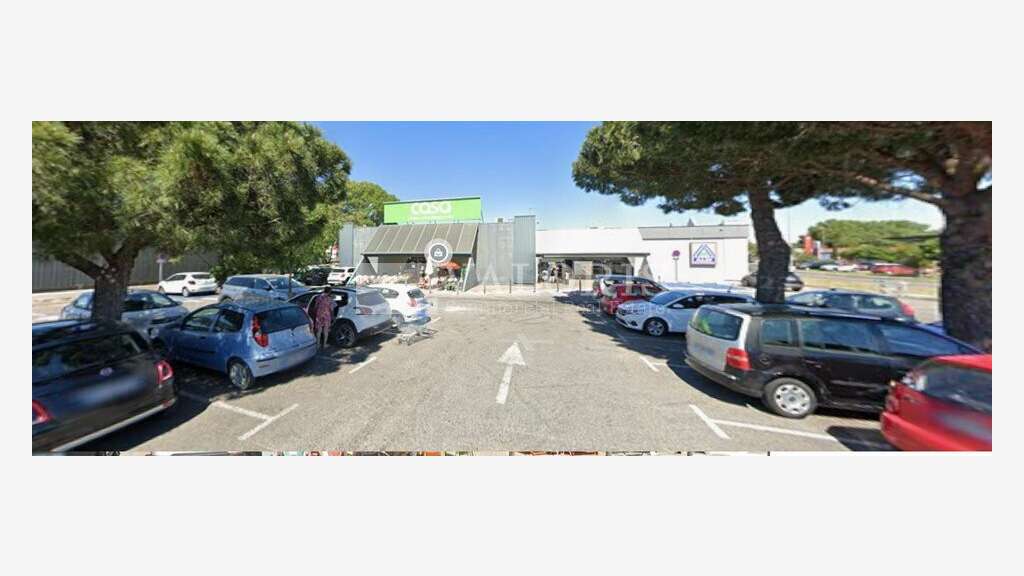 Cession bail 422m² CC La Galerie à Istres