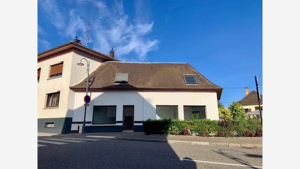 A louer très beaux locaux 94m² à Ittenheim