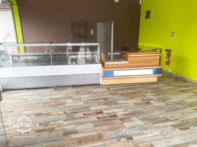 Location Locaux commerciaux - Boutiques à Jaunay-Marigny