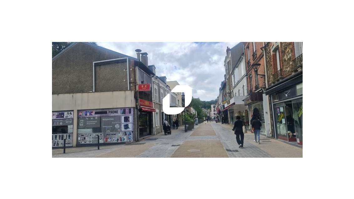 A louer Local commercial 306m² Juvisy sur orge