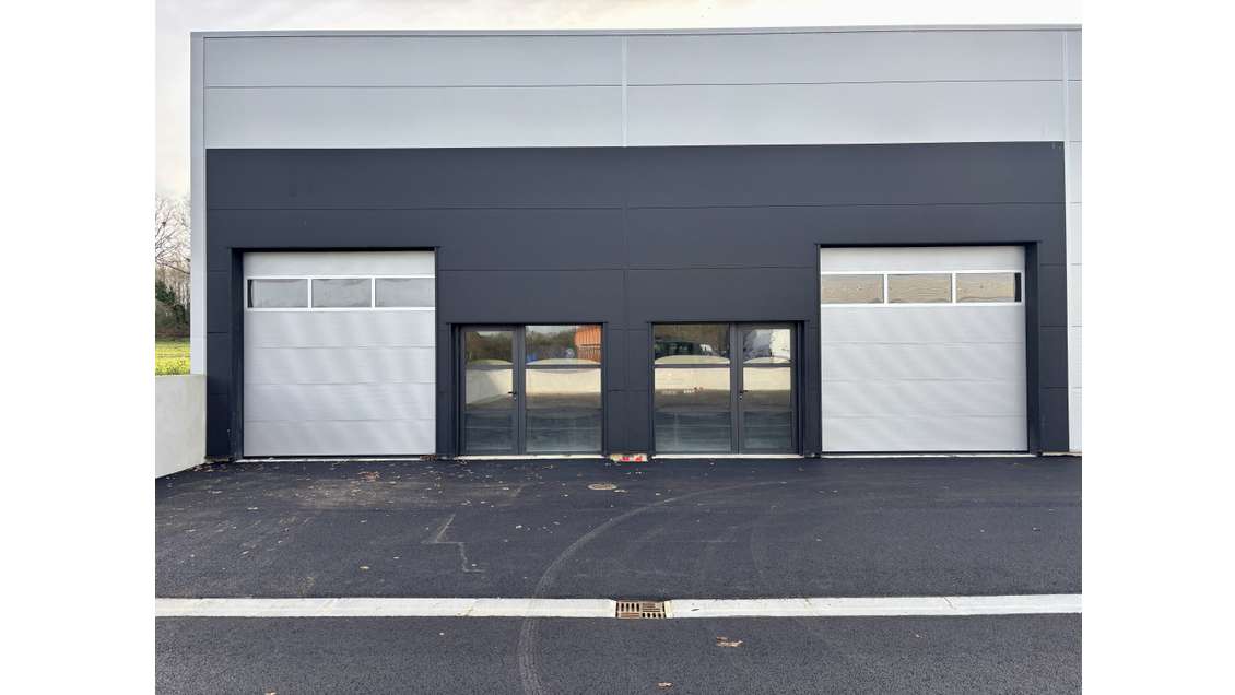 Cellule d’activités neuve 260m² en ZA à Kervignac