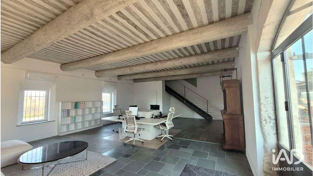 A louer boutique 121m² à L'Isle-sur-la-Sorgue