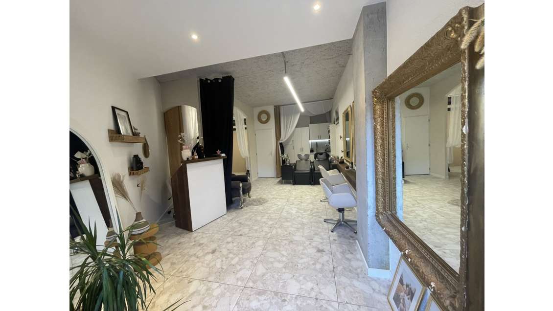 A louer local commercial 41m² La Balme-de-Sillingy