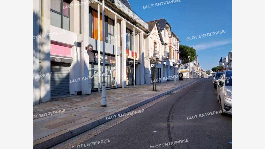 A louer local commercial de 541m² à La Baule